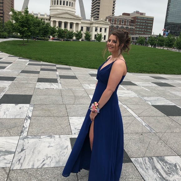 Meet your Posher, Olivia - Picture 1 of 1